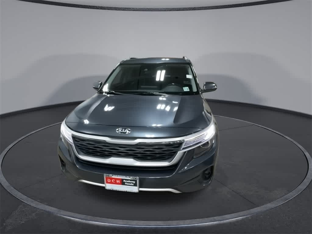 Thumbnail: 2021 Kia Seltos - 3