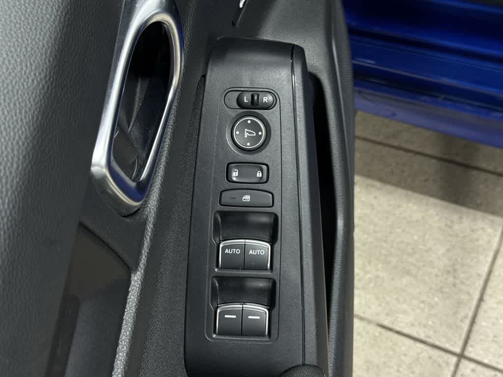 Thumbnail: 2023 Honda Civic - 22