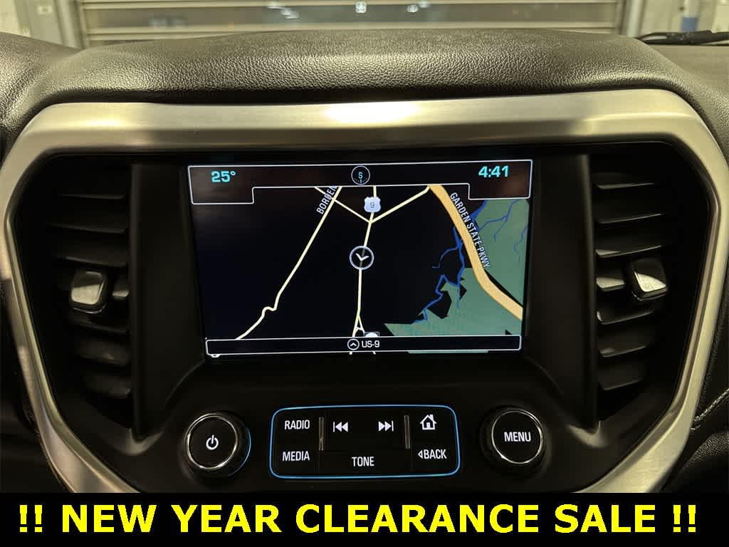 Thumbnail: 2017 GMC Acadia - 21