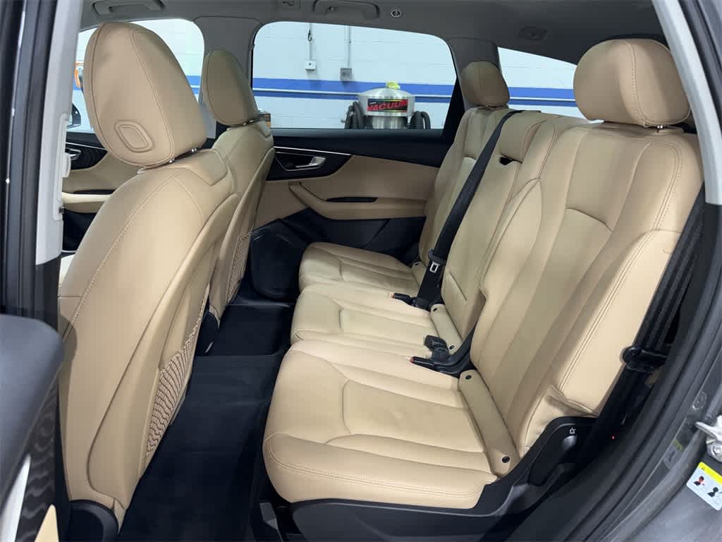 Thumbnail: 2022 Audi Q7 - 17