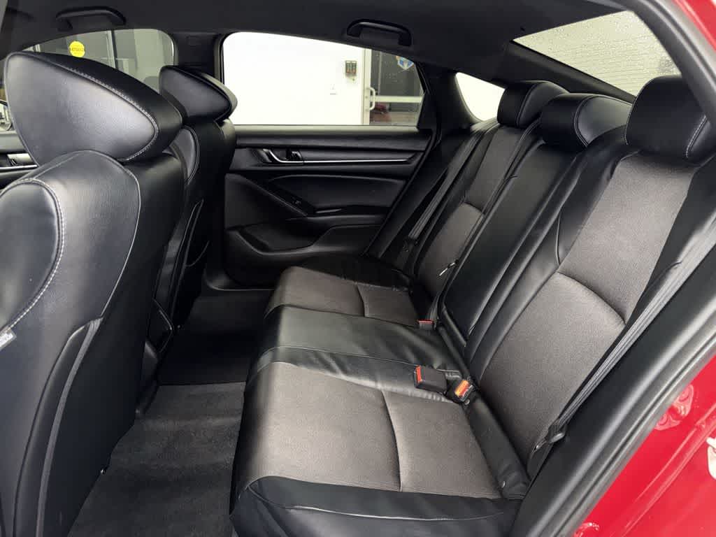 Thumbnail: 2018 Honda Accord - 16