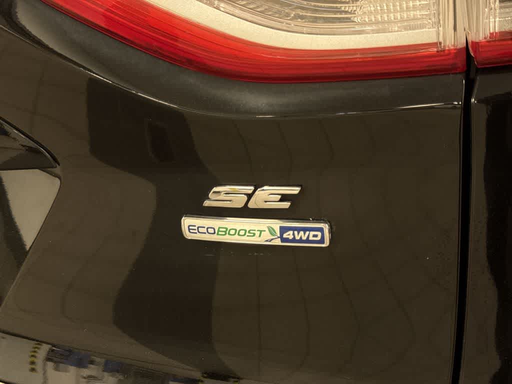 Thumbnail: 2016 Ford Escape - 25