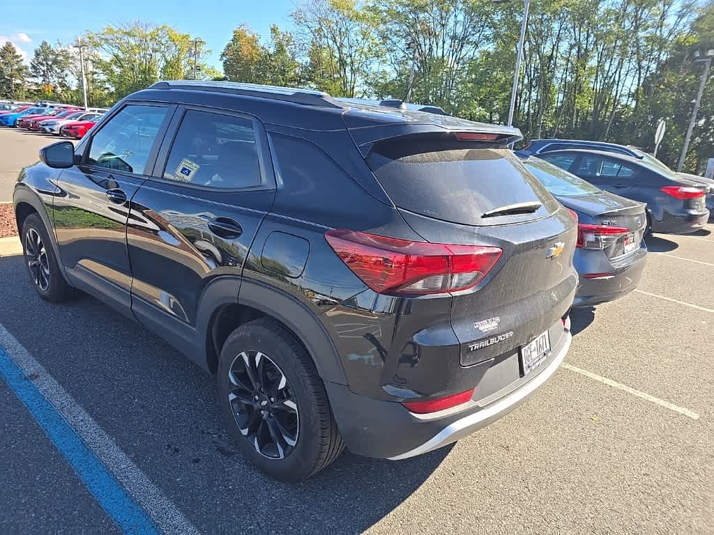 Thumbnail: 2023 Chevrolet TrailBlazer - 6