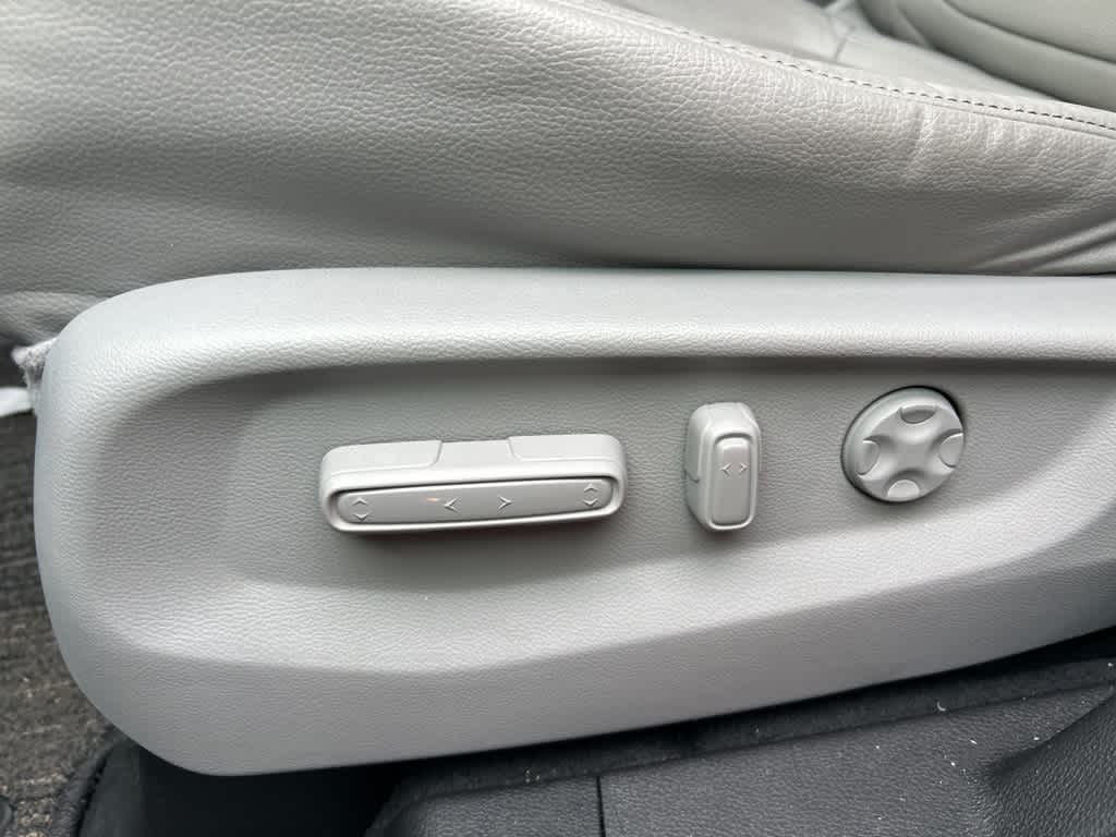 Thumbnail: 2024 Honda Odyssey - 15