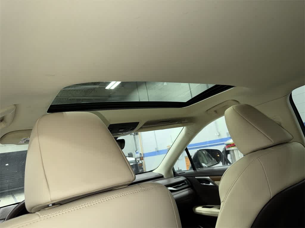 Thumbnail: 2020 Lexus RX - 25