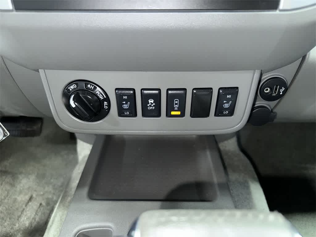 Thumbnail: 2018 Nissan Frontier - 29