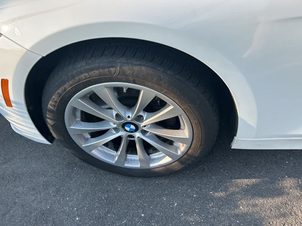 2017 BMW 3 Series 320i xDrive 11