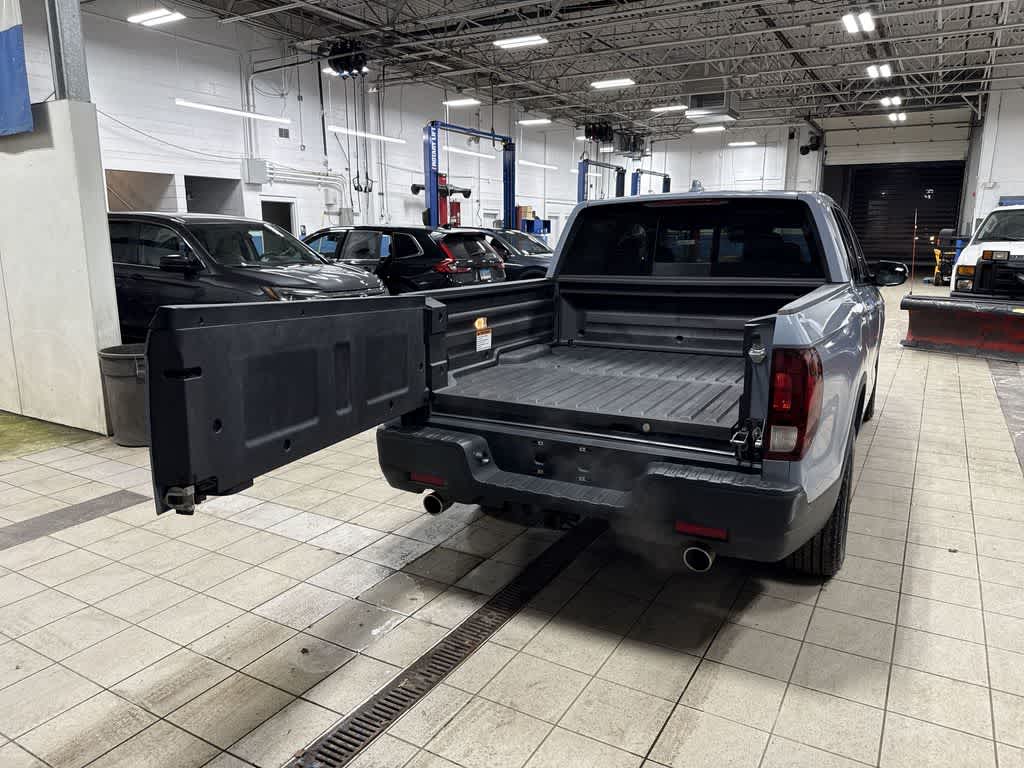 Thumbnail: 2023 Honda Ridgeline - 26