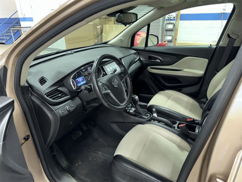 Thumbnail: 2019 Buick Encore - 27