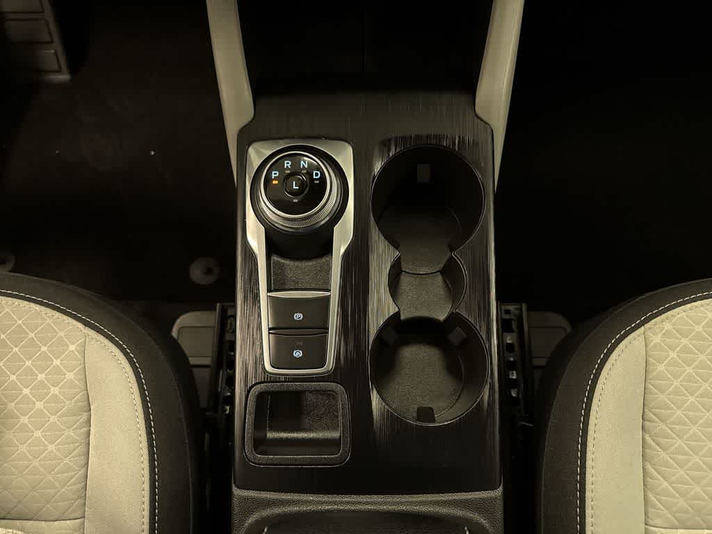 Thumbnail: 2025 Ford Escape - 32