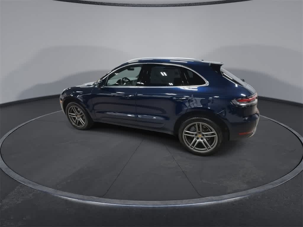 Thumbnail: 2019 Porsche Macan - 6