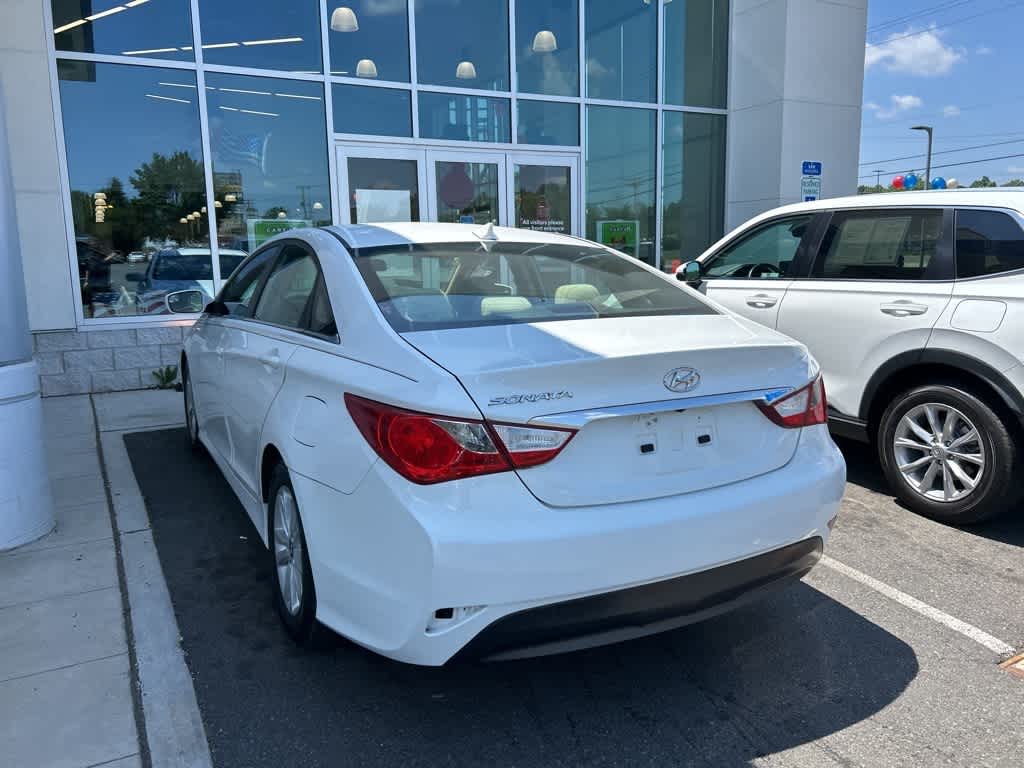 Thumbnail: 2014 Hyundai Sonata - 8