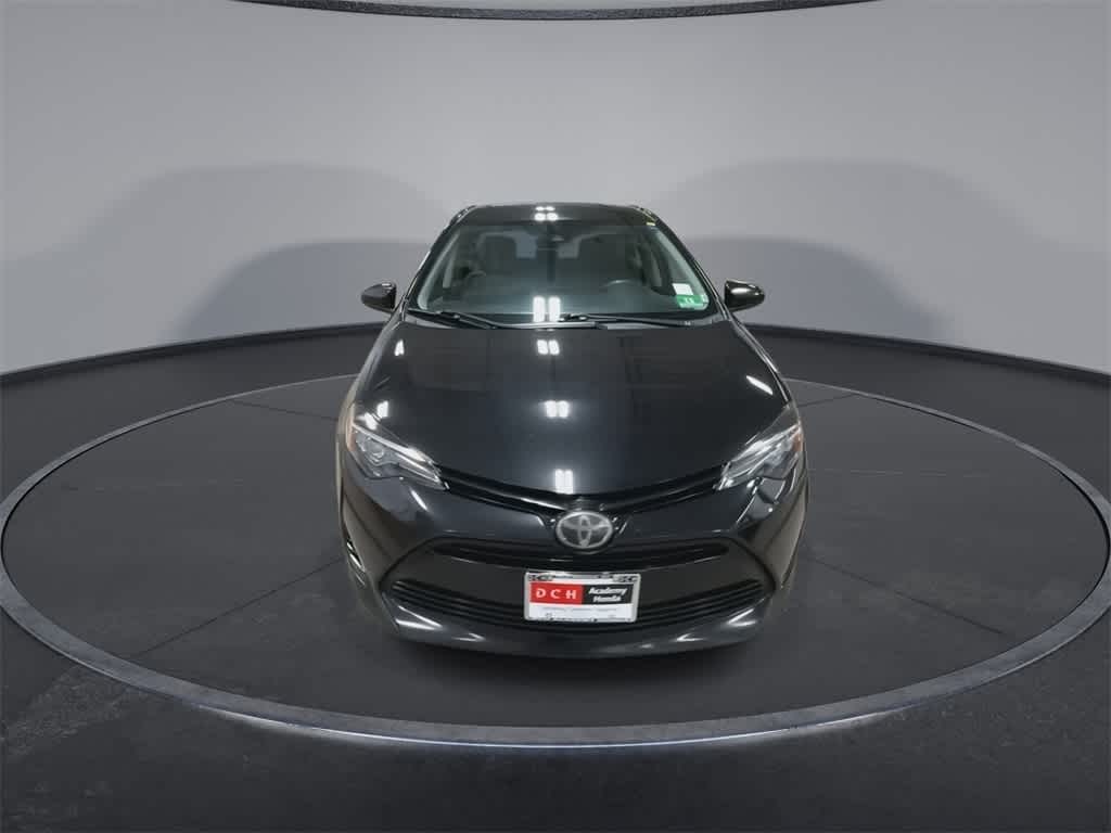 Thumbnail: 2018 Toyota Corolla - 3