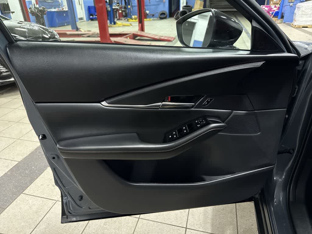 Thumbnail: 2023 Mazda CX-30 - 29