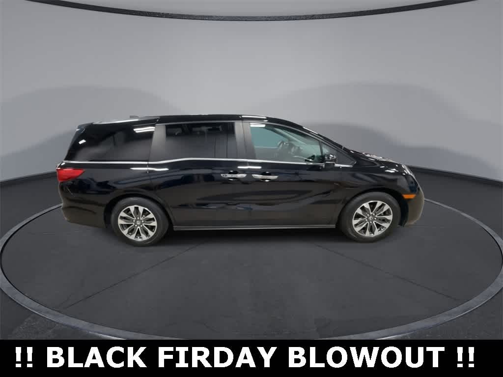 Thumbnail: 2023 Honda Odyssey - 9
