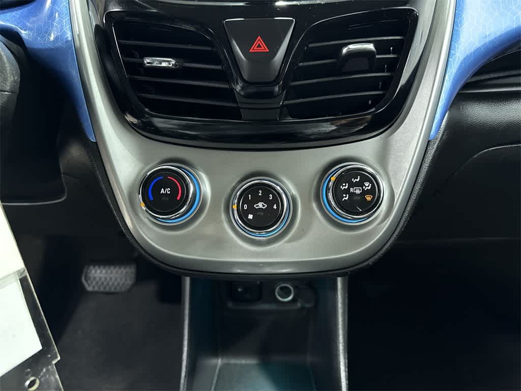 Thumbnail: 2017 Chevrolet Spark - 21