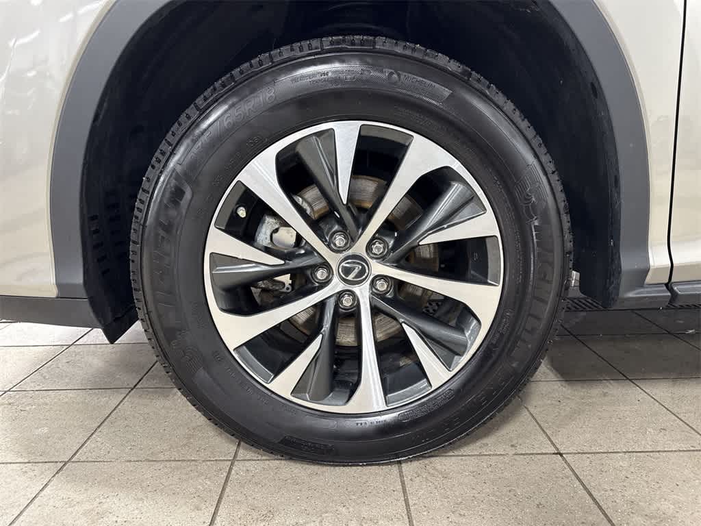 Thumbnail: 2020 Lexus RX - 10