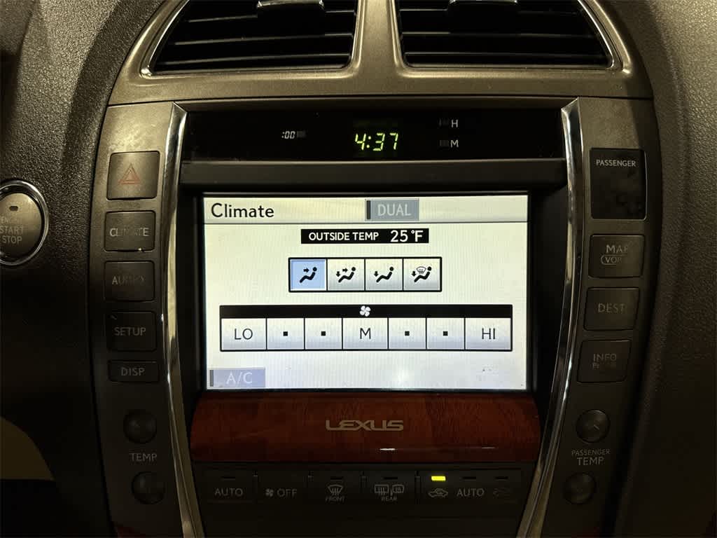 Thumbnail: 2011 Lexus ES - 22