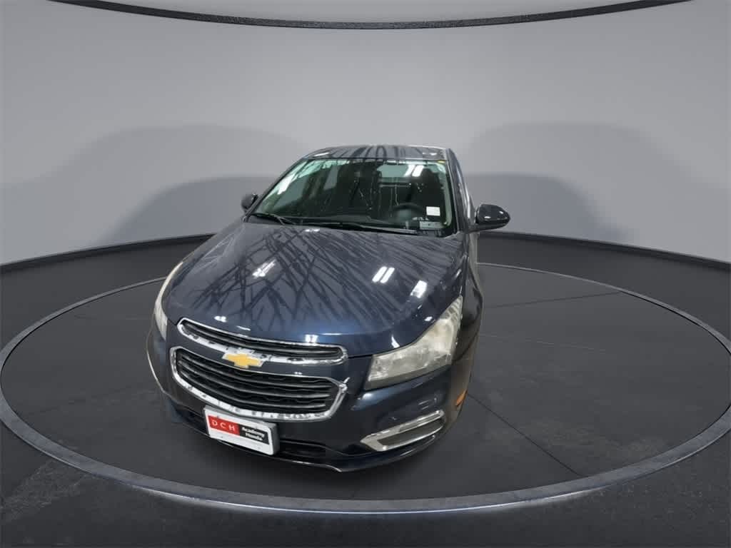 Thumbnail: 2016 Chevrolet Cruze - 3