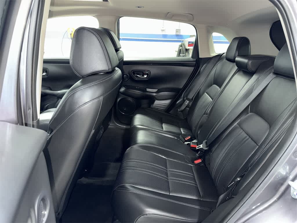 Thumbnail: 2023 Honda HR-V - 17