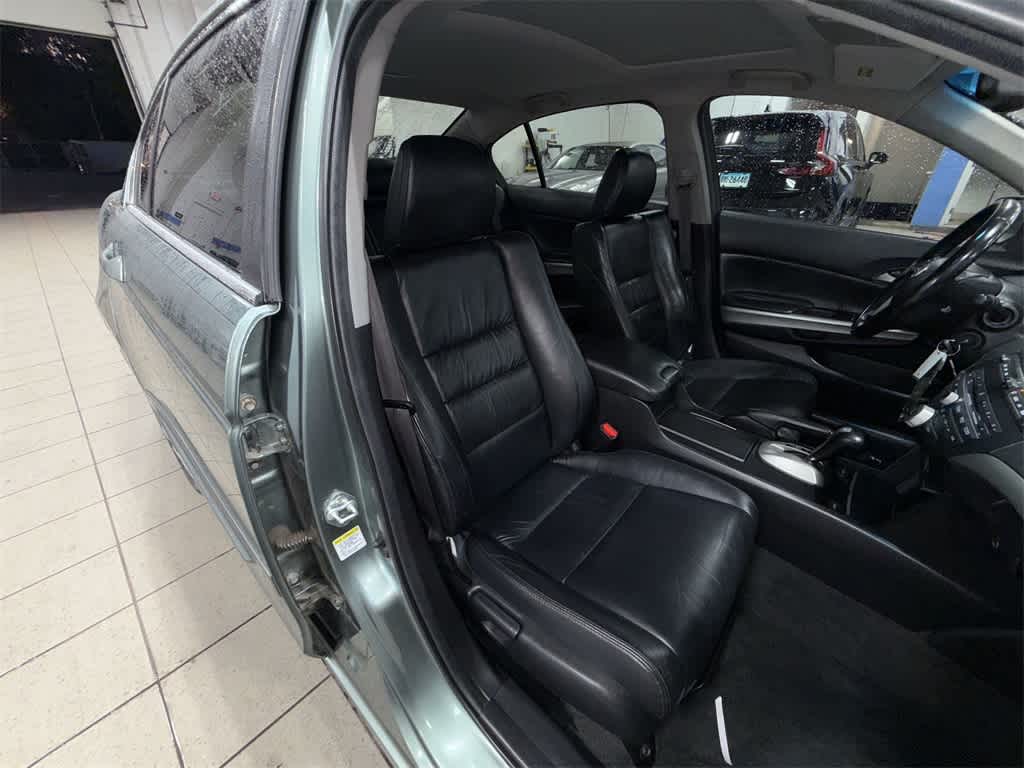 Thumbnail: 2009 Honda Accord - 16
