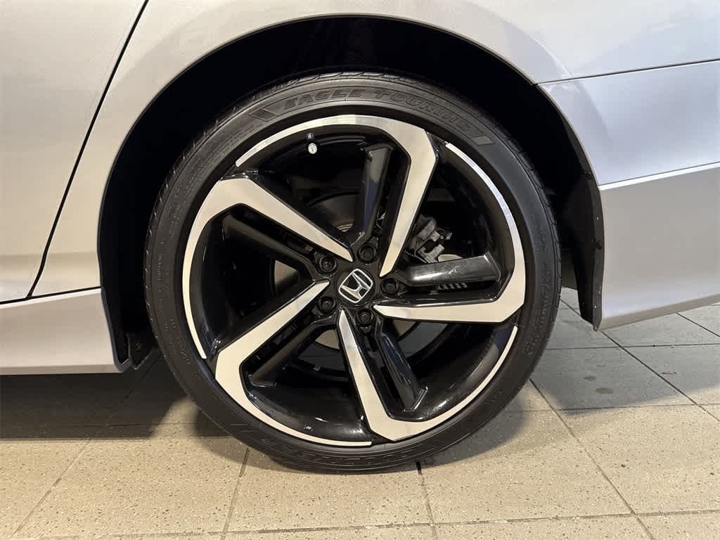 Thumbnail: 2022 Honda Accord - 10