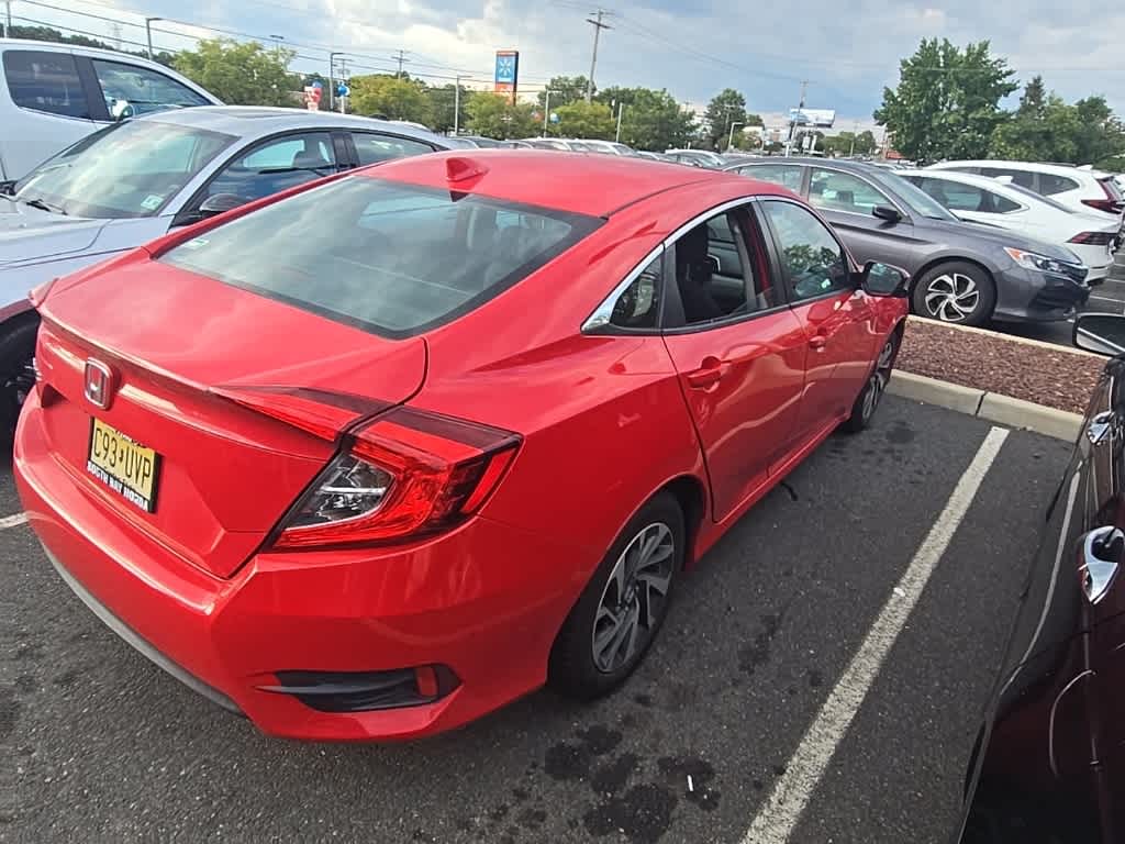 Thumbnail: 2017 Honda Civic - 4