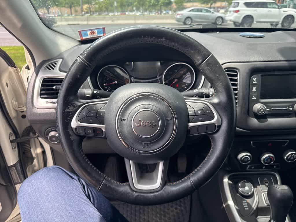 Thumbnail: 2018 Jeep Compass - 10