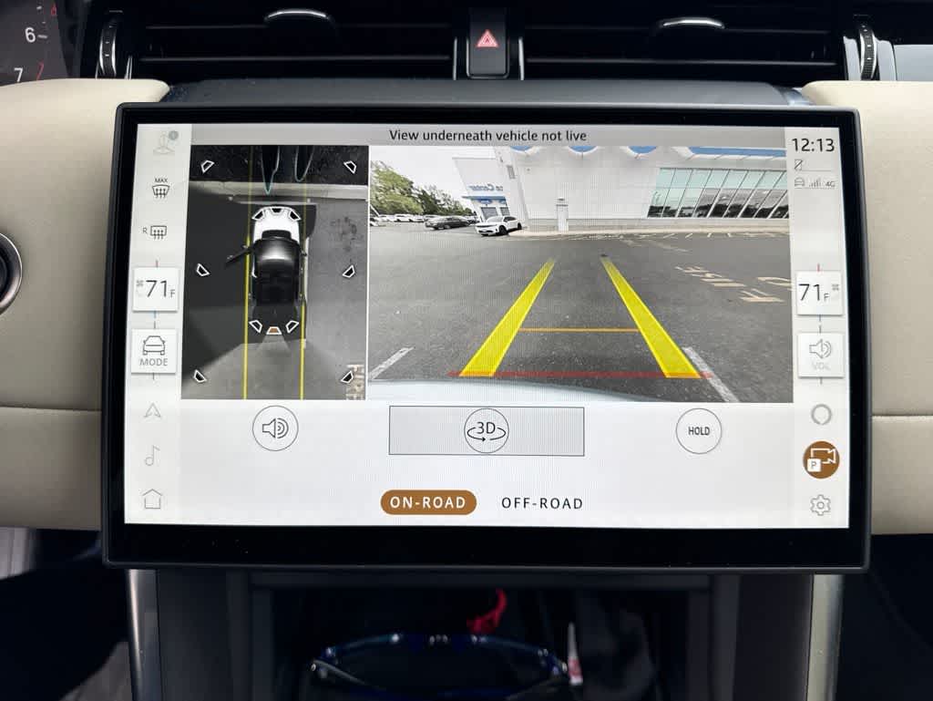Thumbnail: 2025 Land Rover Discovery Sport - 14