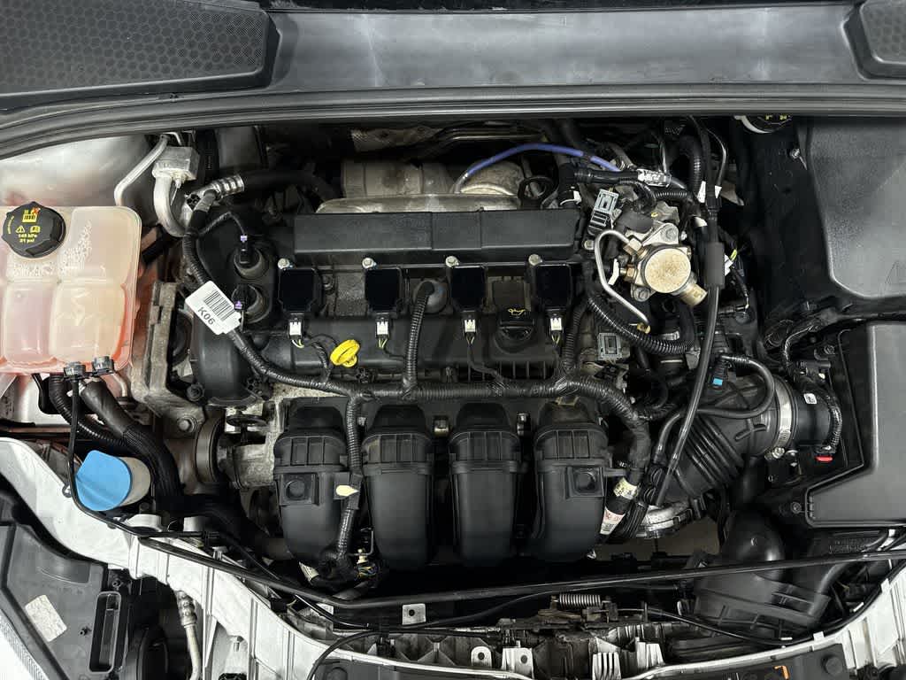 Thumbnail: 2016 Ford Focus - 12