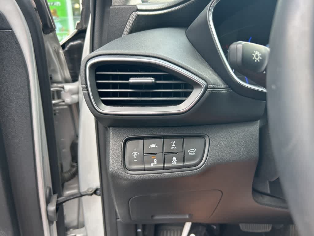 Thumbnail: 2020 Hyundai Santa Fe - 17