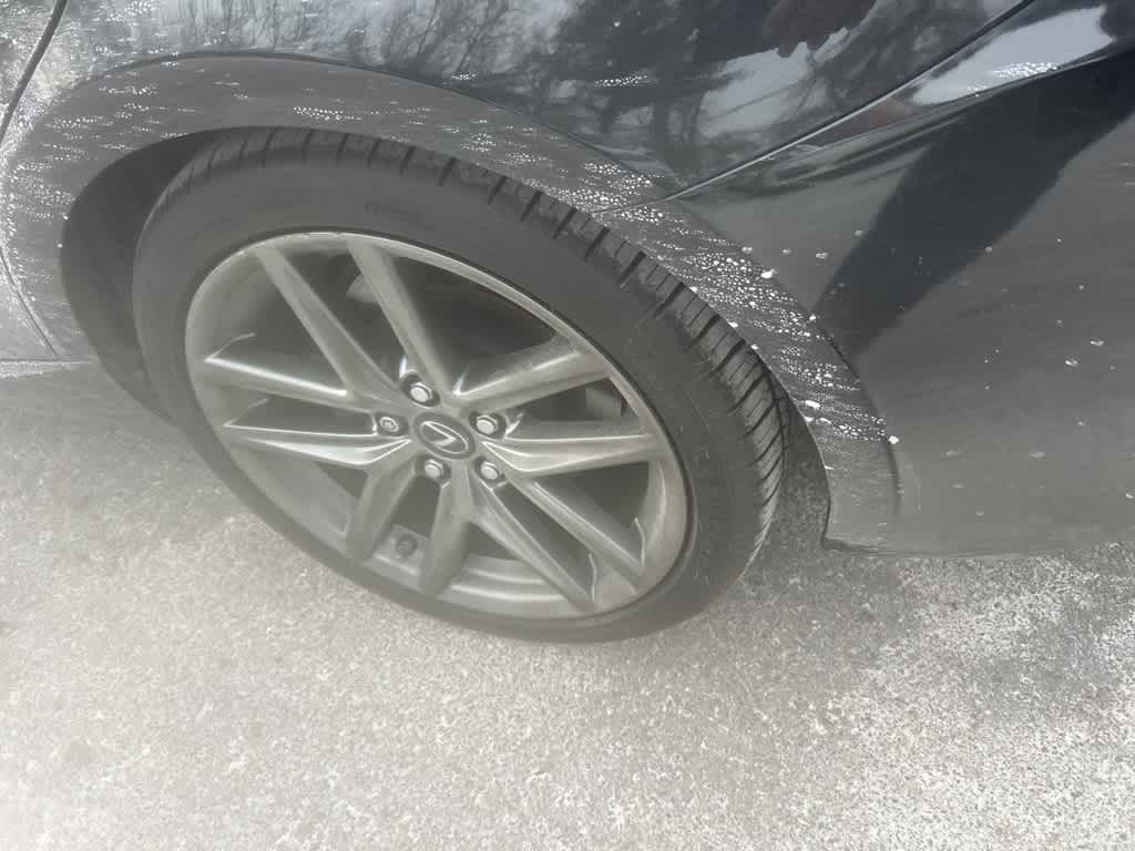 Thumbnail: 2016 Lexus IS - 23