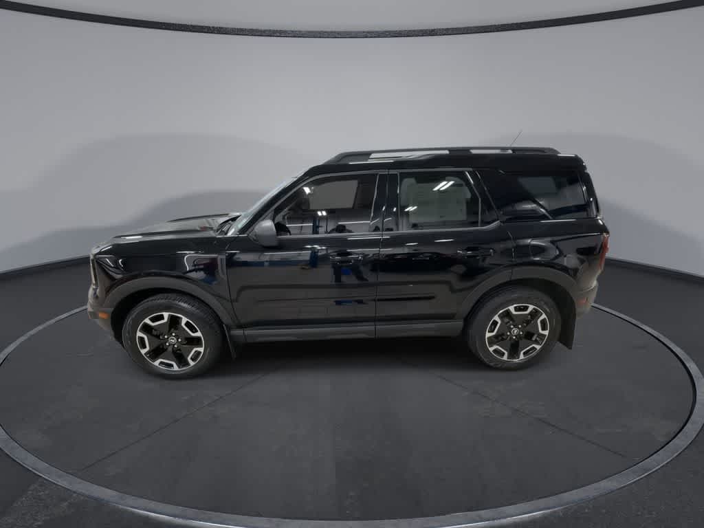 Thumbnail: 2021 Ford Bronco Sport - 5