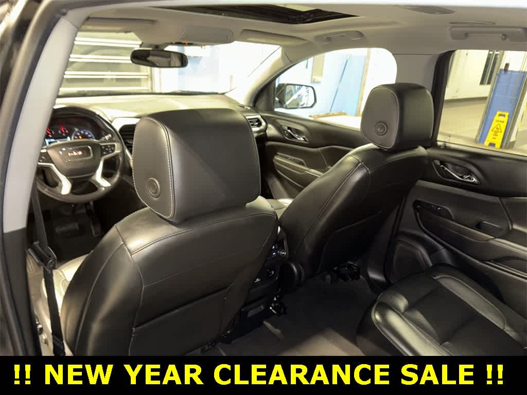 Thumbnail: 2017 GMC Acadia - 31