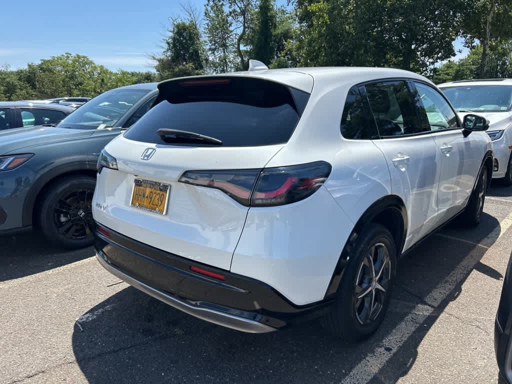 Thumbnail: 2023 Honda HR-V - 4