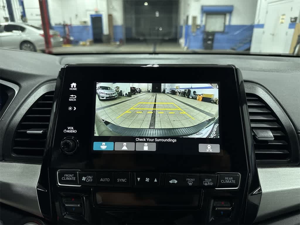 Thumbnail: 2023 Honda Odyssey - 26