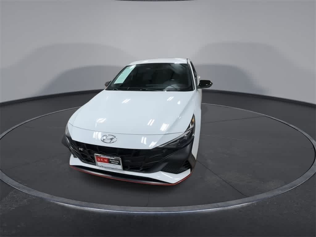 Thumbnail: 2023 Hyundai Elantra - 4