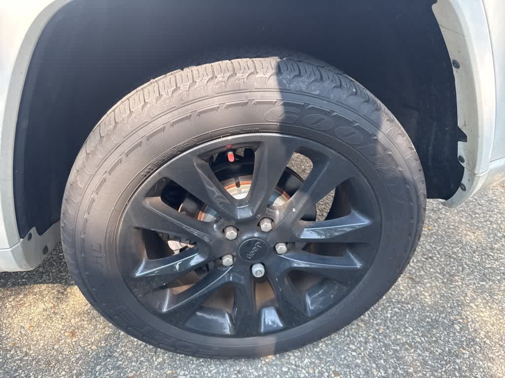Thumbnail: 2019 Jeep Grand Cherokee - 24