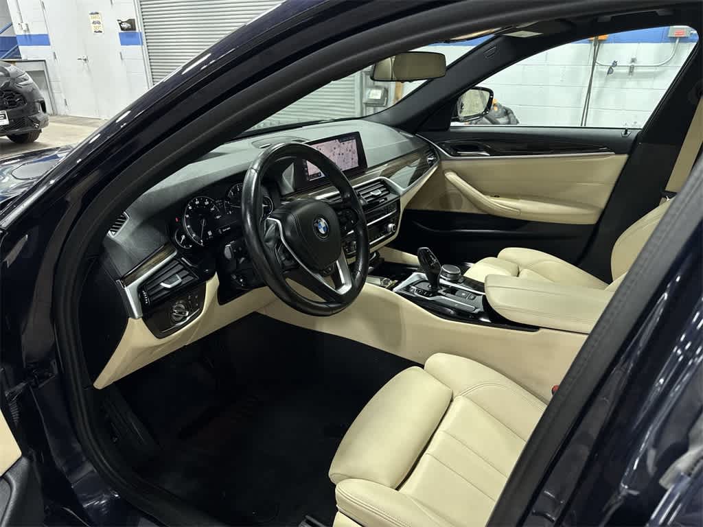 Thumbnail: 2019 BMW 5 Series - 30