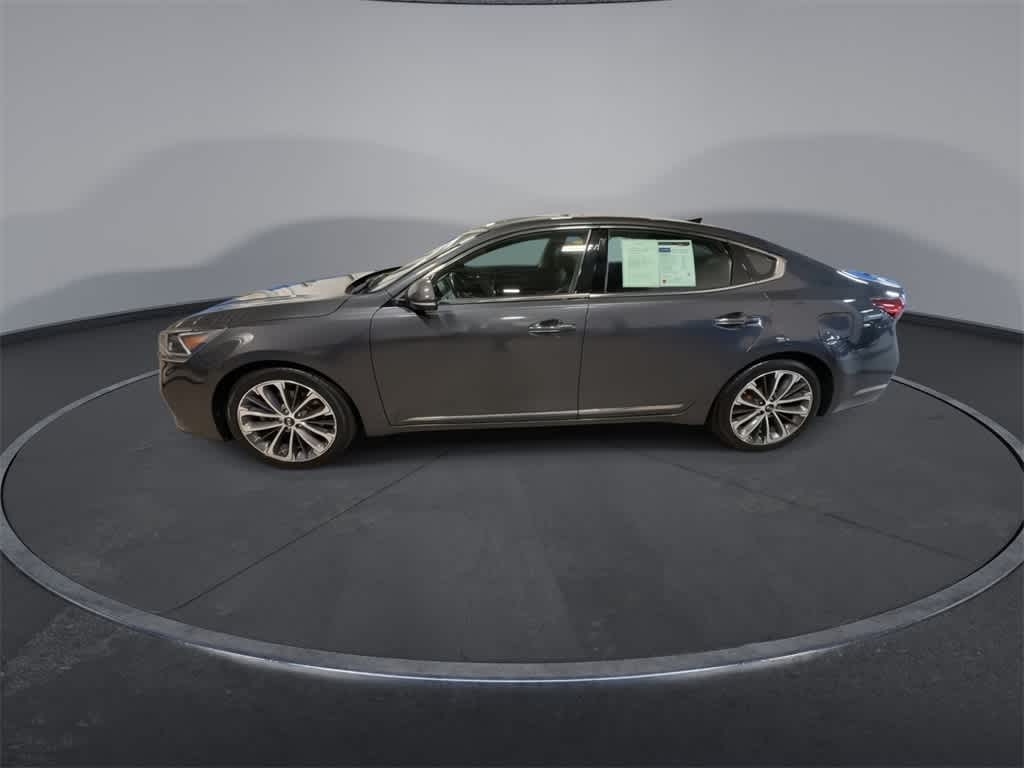 Thumbnail: 2018 Kia Cadenza - 5