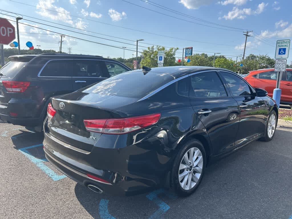 Thumbnail: 2018 Kia Optima - 6