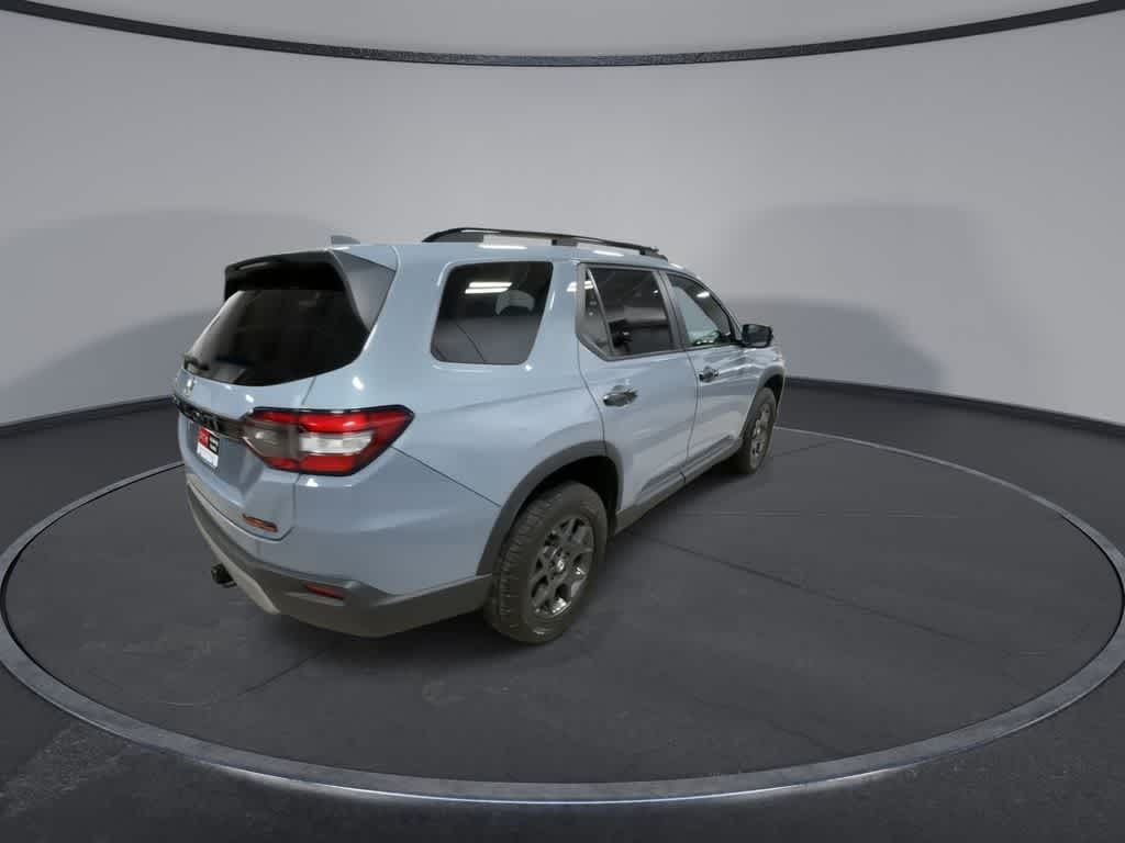 Thumbnail: 2024 Honda Pilot - 8