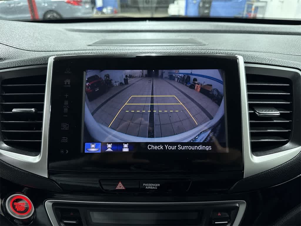 Thumbnail: 2018 Honda Pilot - 26