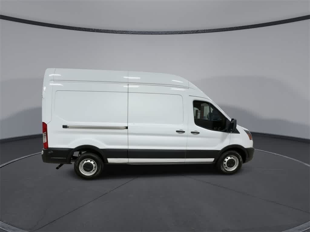 Thumbnail: 2020 Ford Transit Series - 9