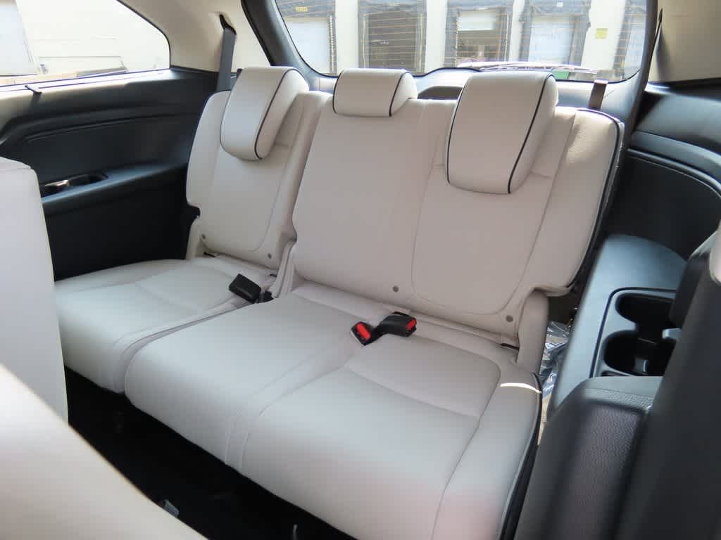 Thumbnail: 2025 Honda Odyssey - 15