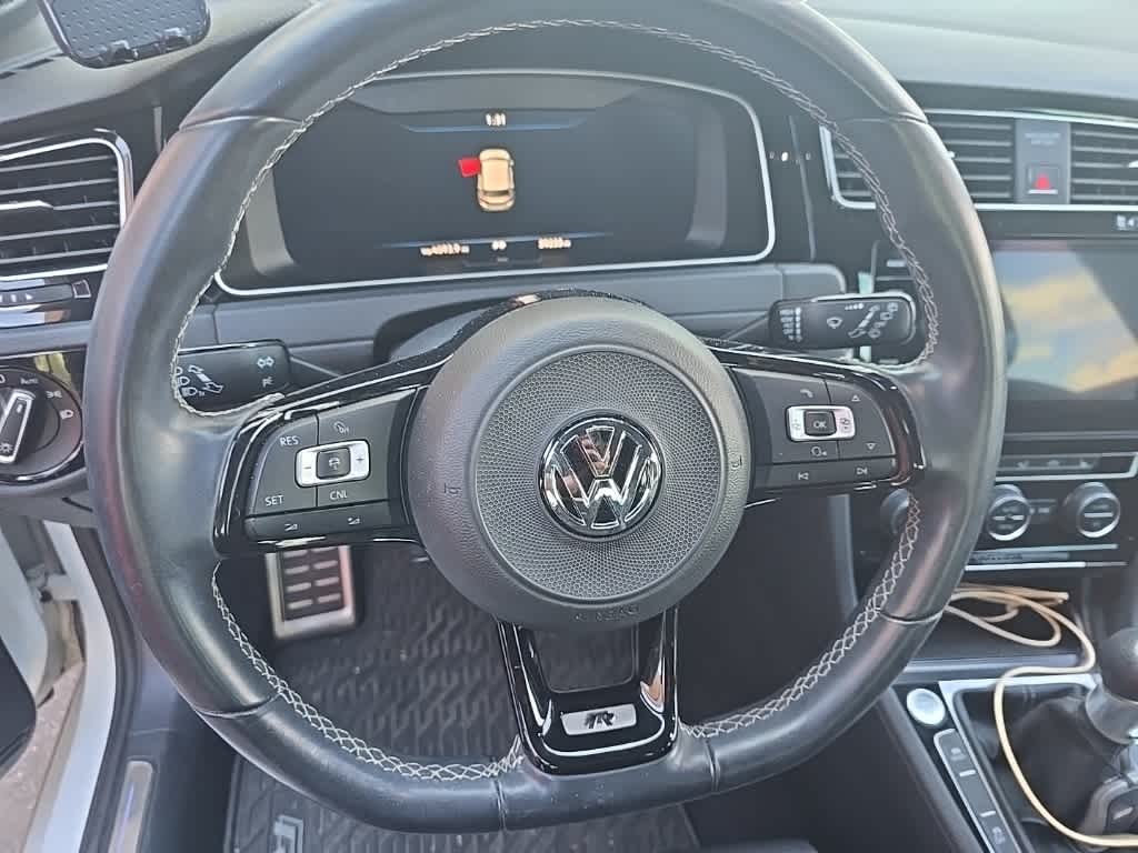 Thumbnail: 2018 Volkswagen Golf - 14
