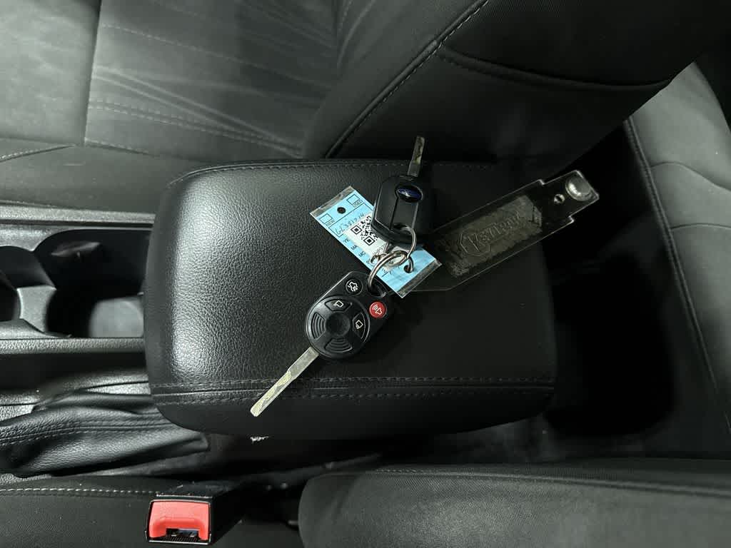 Thumbnail: 2016 Ford Focus - 32