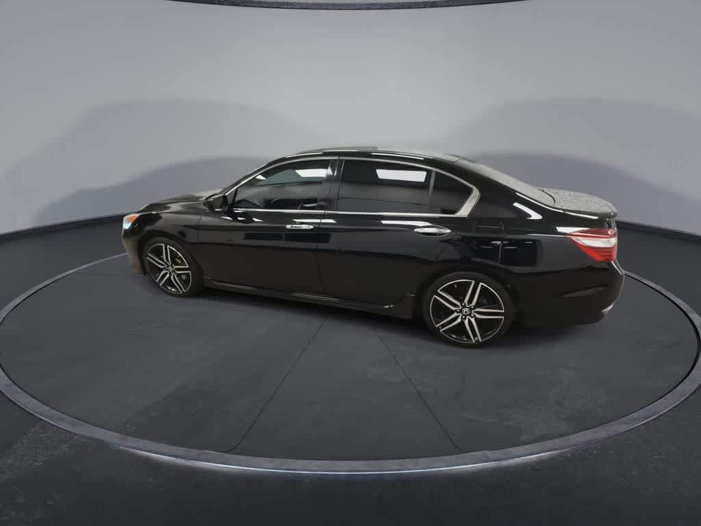 Thumbnail: 2017 Honda Accord - 6