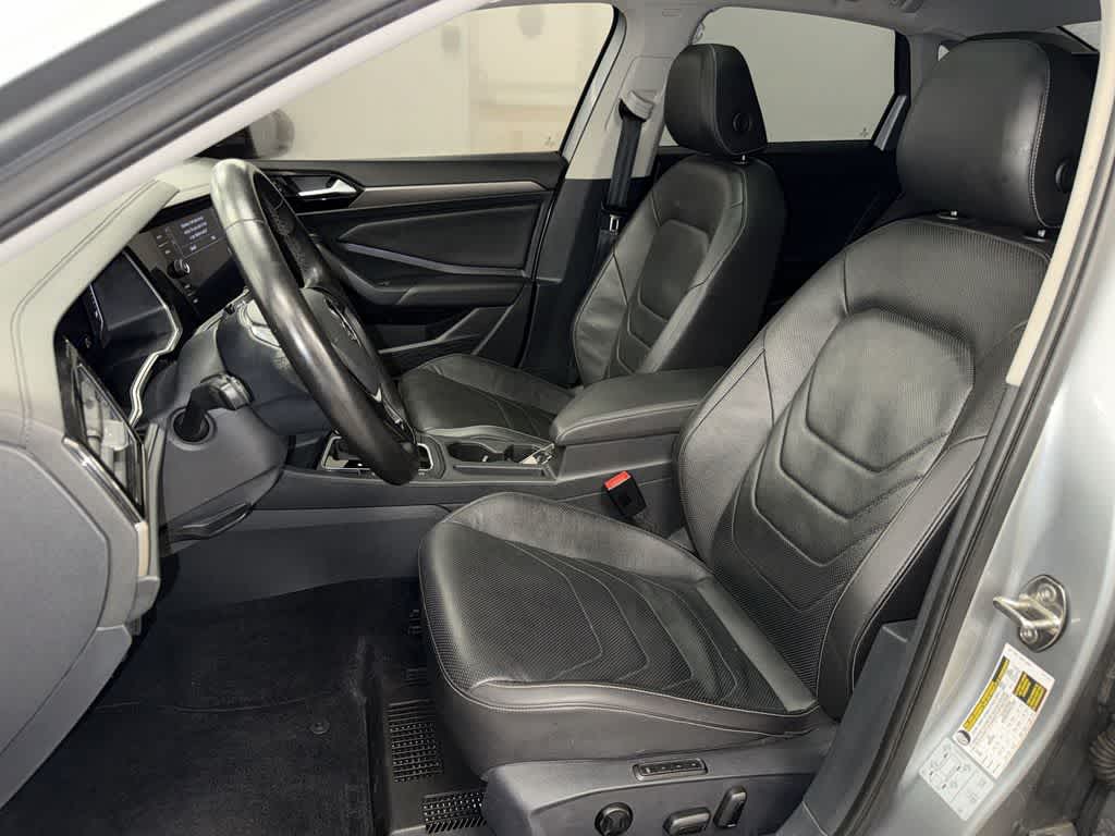 Thumbnail: 2019 Volkswagen Jetta - 15
