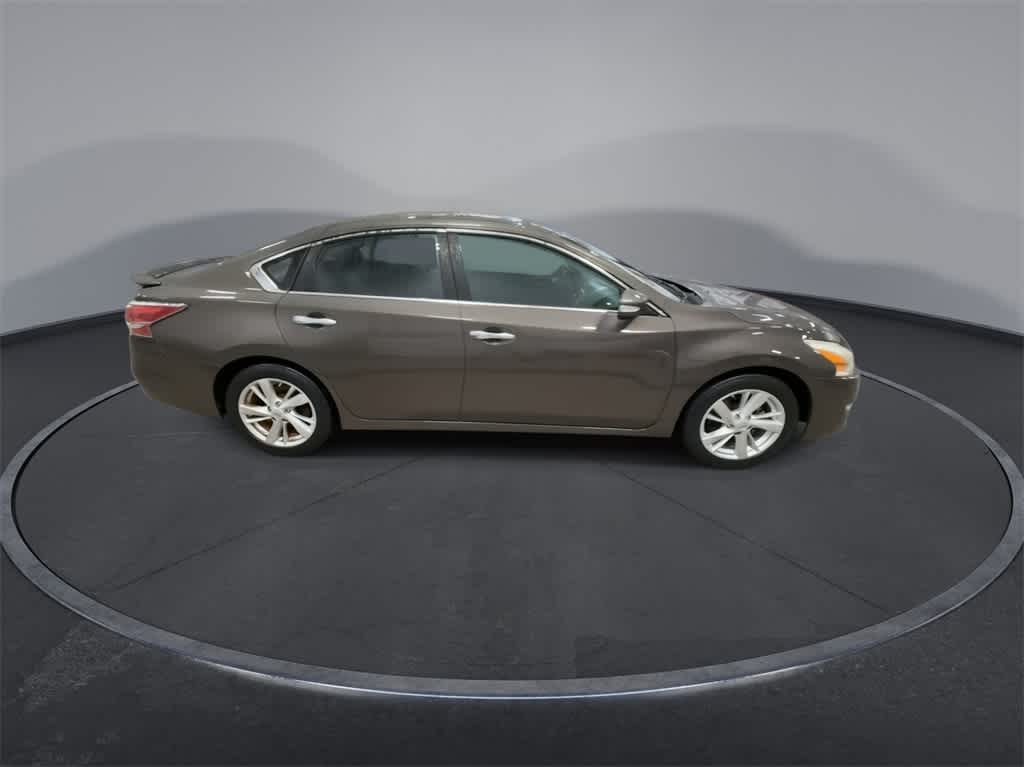 Thumbnail: 2014 Nissan Altima - 9